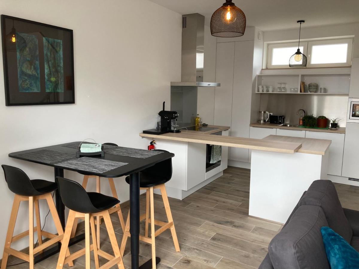 Les Duplex De La Place Des Ecoles Spa Exteriör bild
