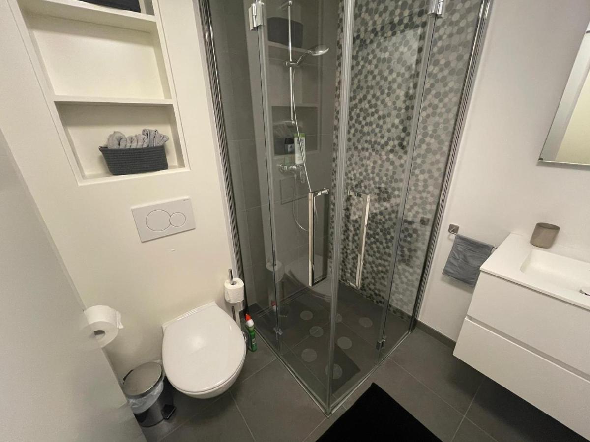 Les Duplex De La Place Des Ecoles Spa Exteriör bild