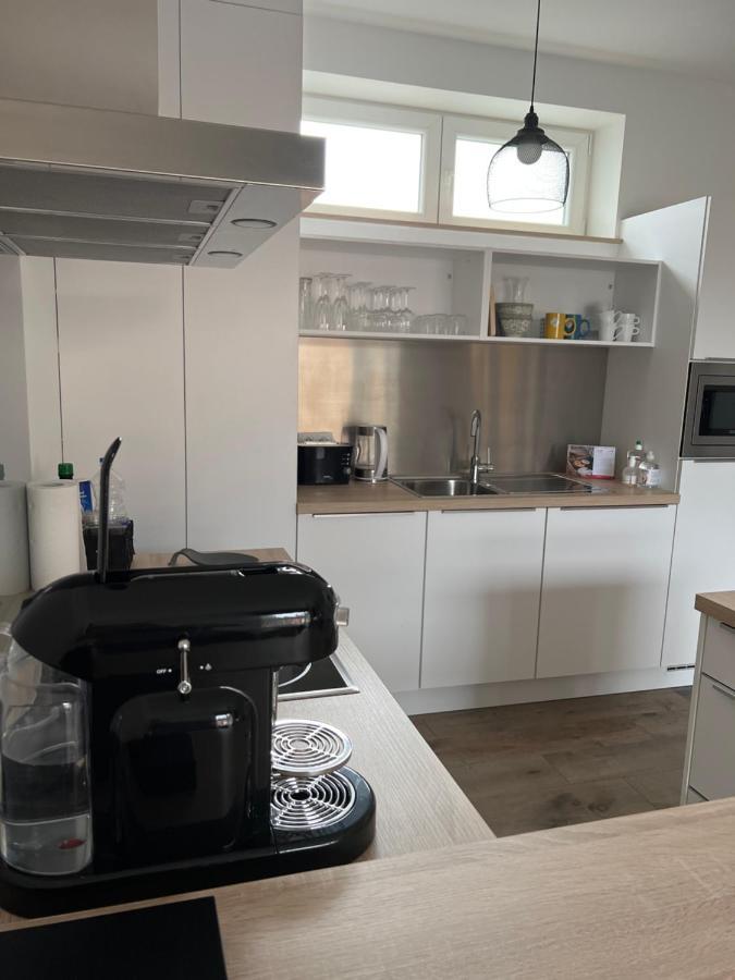 Les Duplex De La Place Des Ecoles Spa Exteriör bild