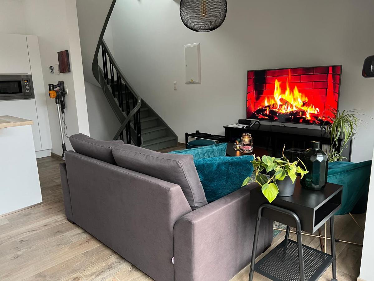 Les Duplex De La Place Des Ecoles Spa Exteriör bild