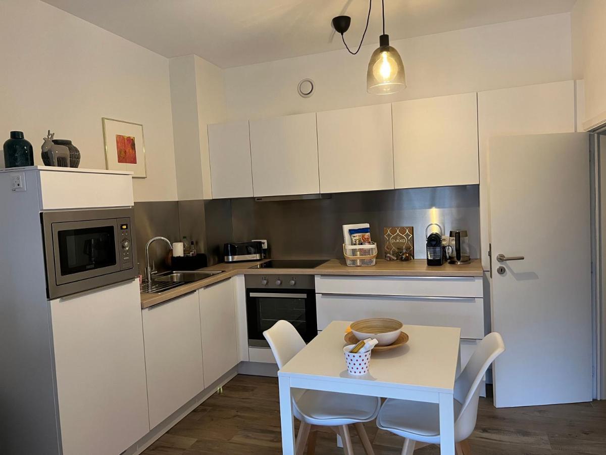 Les Duplex De La Place Des Ecoles Spa Exteriör bild